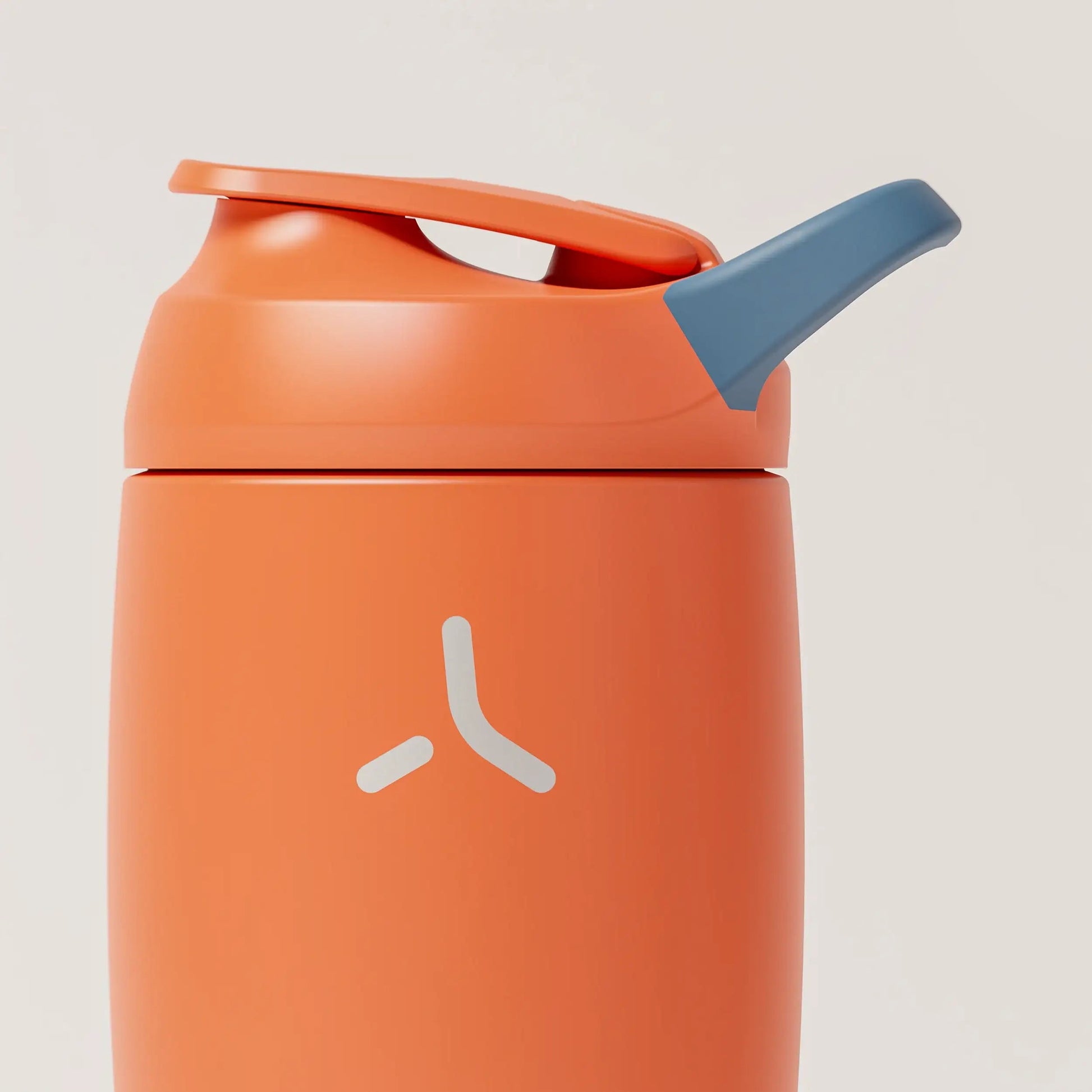 insulated-performance-shaker-bottle-y5 SHKR_18550_dwSS-S1.1_burntOrange_midnightBlue_1_8_orthoLid_edit.png