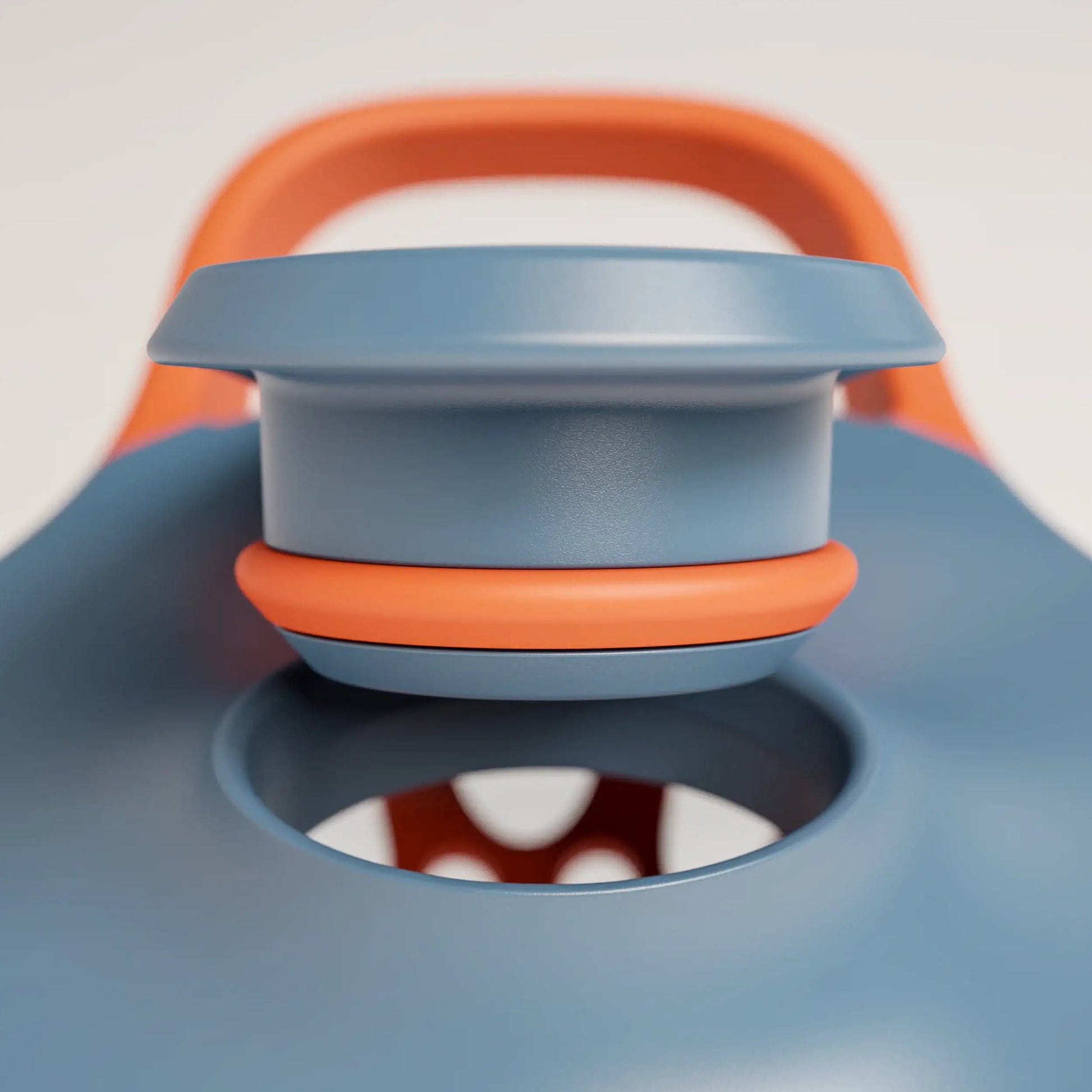 ecozen-performance-shaker-bottle-r6 SHKR_24700_P-S1.1_midnightBlue_burntOrange_2_2_MPCloop_edit.png