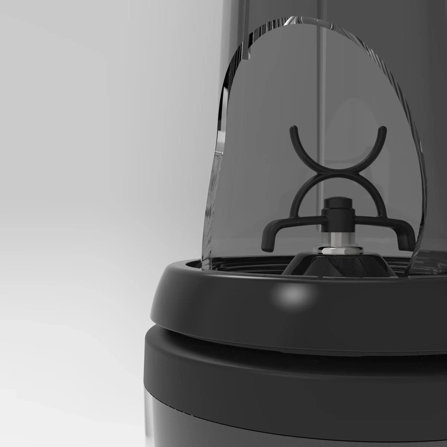 nutrition-and-protein-blender-p5 xblade_cutaway.1661.jpg